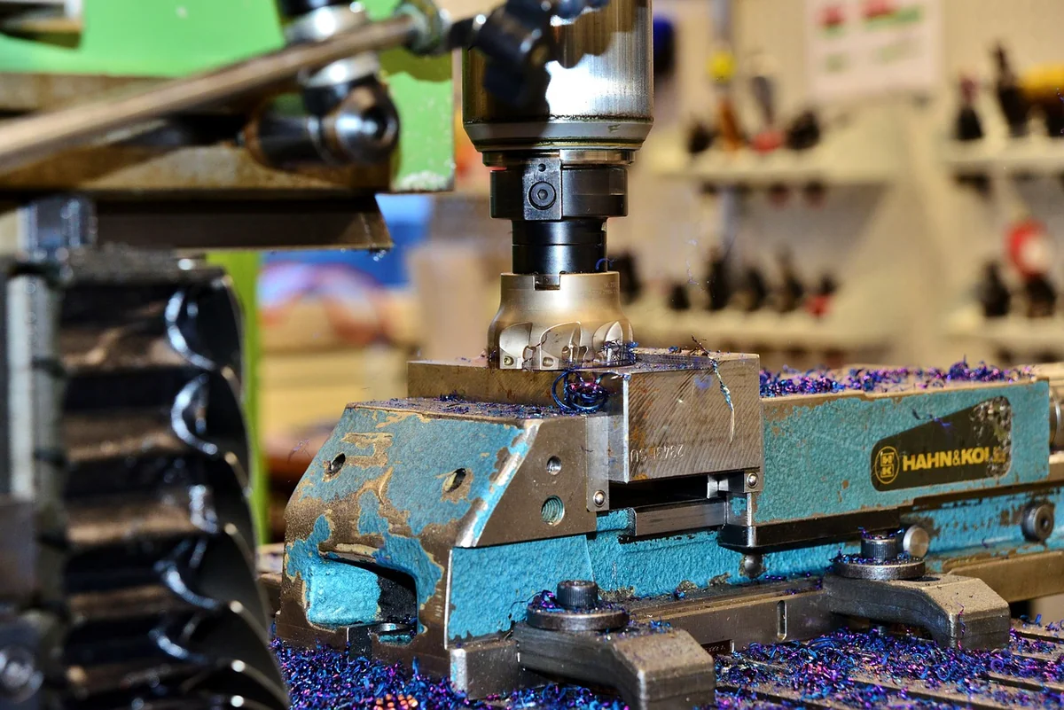 Découvrez comment fabrique-t-on un couteau artisanal en 2026 : guide complet